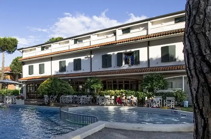 El Prado 3* 체르비아