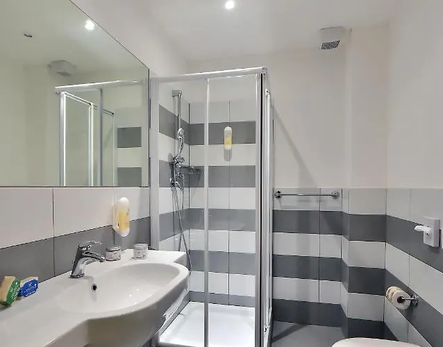 El Prado 체르비아