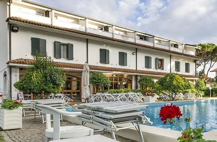 El Prado 3* Τσέρβια